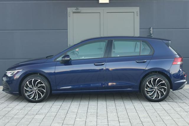 VOLKSWAGEN Golf usata, con Sensori di parcheggio posteriori