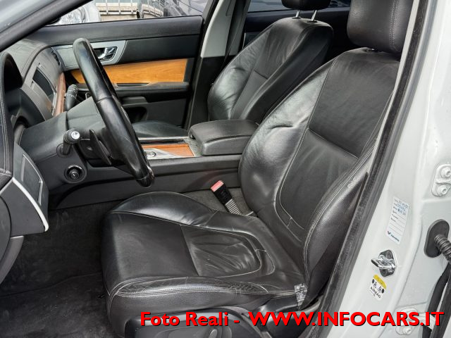 JAGUAR XF usata, con Alzacristalli elettrici