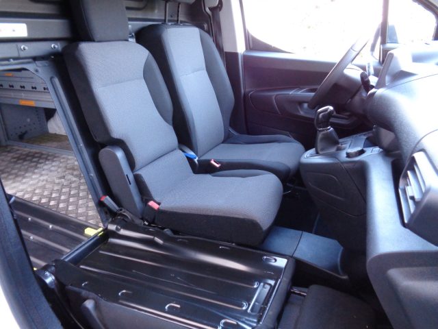 OPEL Combo usata, con Controllo trazione