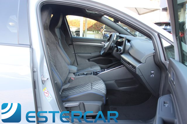 VOLKSWAGEN Golf usata, con Sensori di parcheggio posteriori