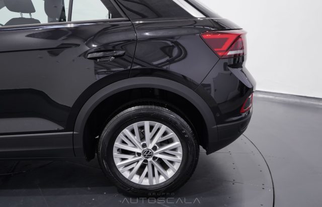 VOLKSWAGEN T-Roc usata, con Sensori di parcheggio posteriori