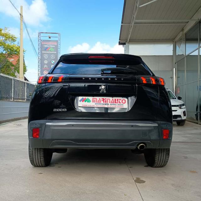 PEUGEOT 2008 usata, con Autoradio