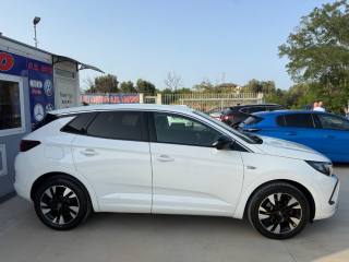 OPEL Grandland usata, con Climatizzatore