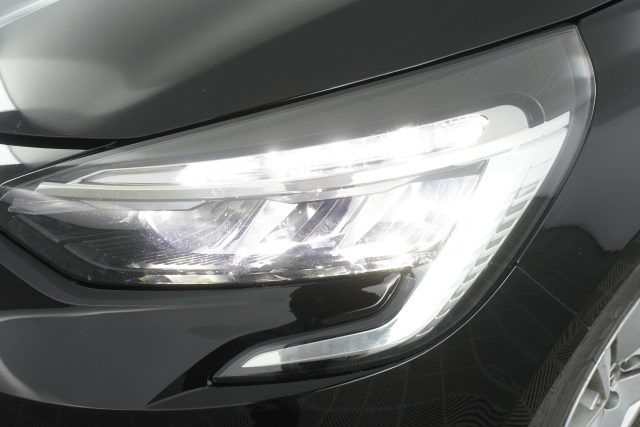 RENAULT Clio usata 7