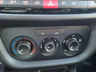 FIAT Doblo usata 16