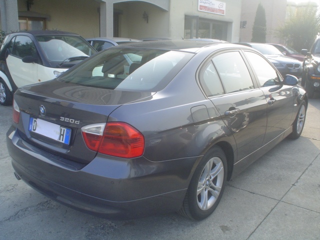 BMW 320 usata, con Airbag laterali