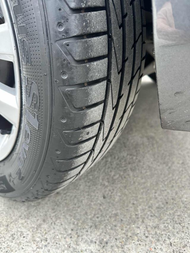 VOLKSWAGEN Touran usata, con Chiusura centralizzata