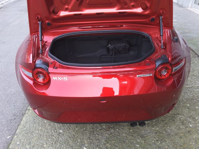 MAZDA MX-5 usata, con Servosterzo