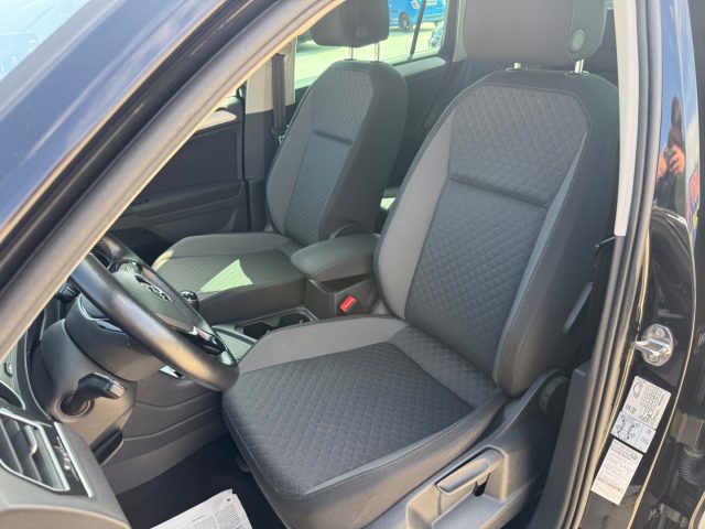 VOLKSWAGEN Tiguan usata, con Sensori di parcheggio posteriori