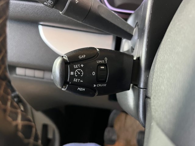 OPEL Zafira Life usata, con ESP