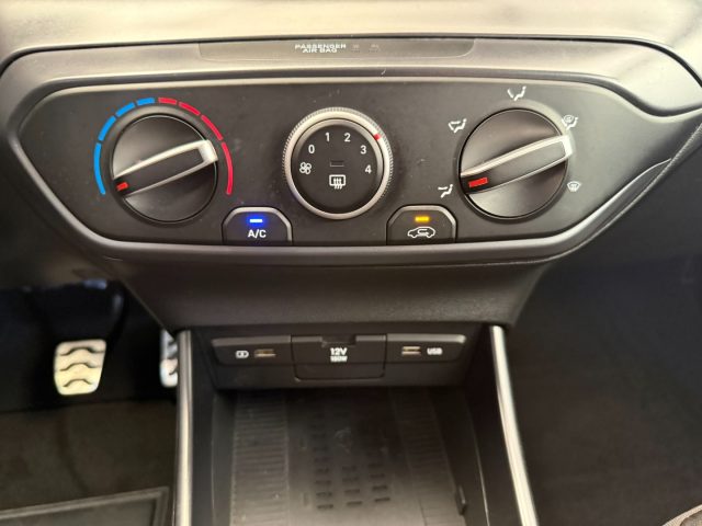 HYUNDAI Bayon usata, con Sensori di parcheggio anteriori