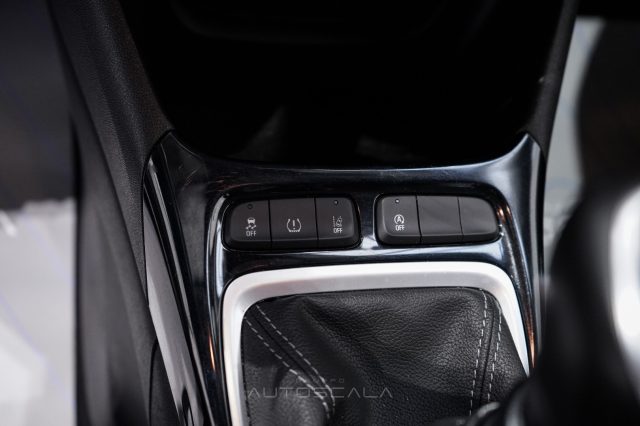 OPEL Crossland usata, con Vivavoce