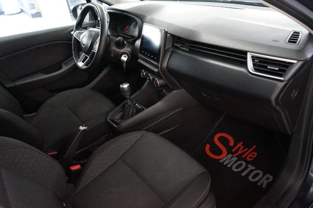 RENAULT Clio usata 26
