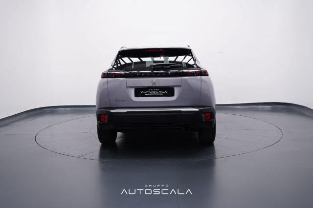 PEUGEOT 2008 usata, con Autoradio