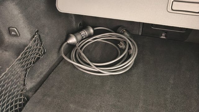 VOLVO XC60 usata, con Telecamera per parcheggio assistito