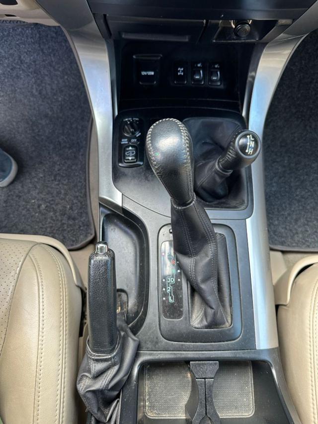 TOYOTA Land Cruiser usata, con Immobilizzatore elettronico