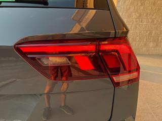 VOLKSWAGEN Tiguan usata, con Bracciolo