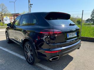 PORSCHE Cayenne usata, con Alzacristalli elettrici