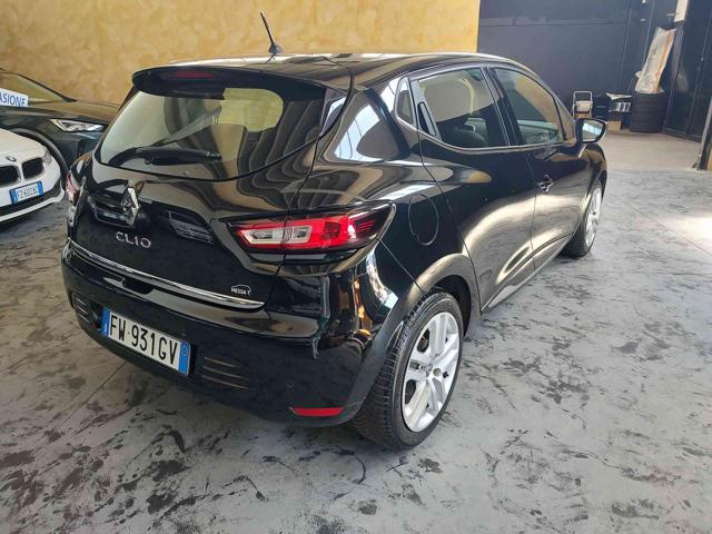 RENAULT Clio usata, con Alzacristalli elettrici
