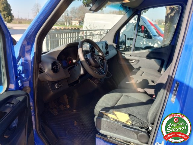 MERCEDES-BENZ Sprinter usata, con Servosterzo