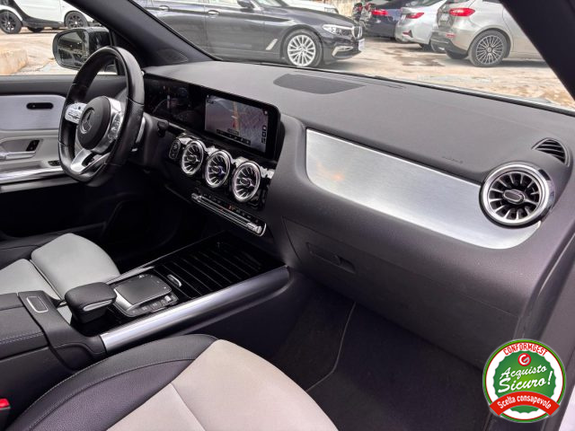 MERCEDES-BENZ GLA 200 usata, con Sedili riscaldati