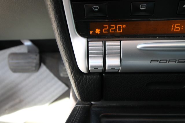 PORSCHE Cayenne usata, con Servosterzo