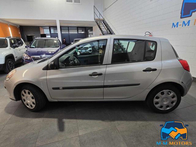 RENAULT Clio usata, con Alzacristalli elettrici
