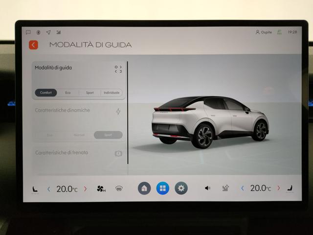 LYNK & CO 02 usata, con Vivavoce