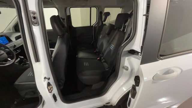 FORD Tourneo Courier usata, con Controllo automatico clima
