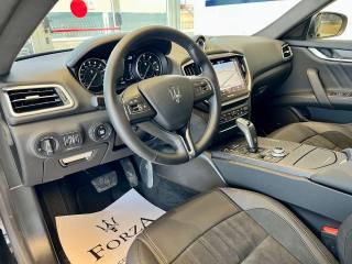 MASERATI Ghibli usata, con Sedile posteriore sdoppiato