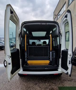 FIAT Doblo usata, con Alzacristalli elettrici