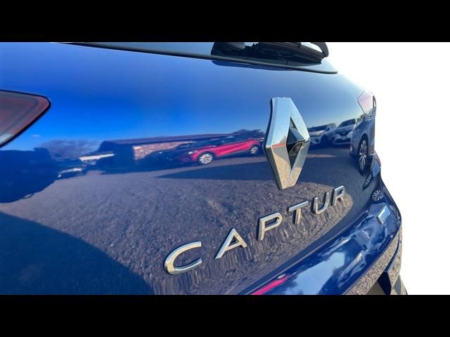 RENAULT Captur usata, con Bracciolo