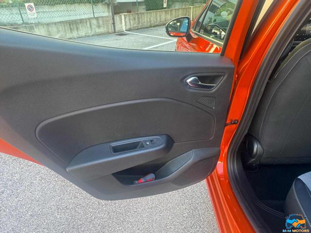 RENAULT Clio usata, con Airbag testa