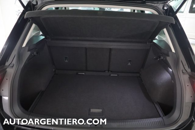 VOLKSWAGEN Tiguan usata, con Volante multifunzione