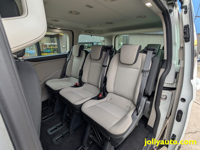 FORD Tourneo Custom usata 22