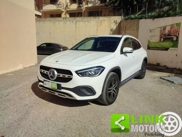 MERCEDES-BENZ GLA 200 usata, con Airbag laterali