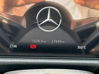 MERCEDES-BENZ GLA 180 usata, con Vetri oscurati