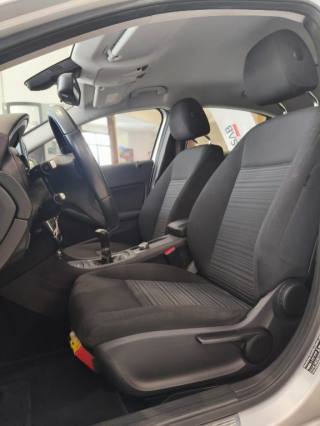 MERCEDES-BENZ A 180 usata, con Chiusura centralizzata