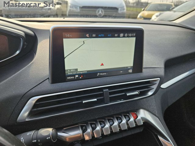 PEUGEOT 5008 usata, con Sistema di navigazione