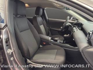 MERCEDES-BENZ CLA 200 usata, con Autoradio