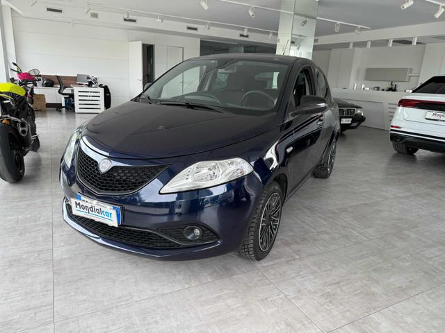 LANCIA Ypsilon usata, con ABS