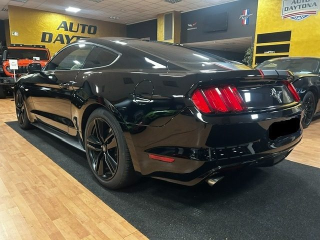 FORD Mustang usata, con Autoradio
