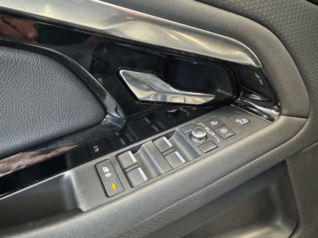 LAND ROVER Range Rover Evoque usata, con Controllo trazione