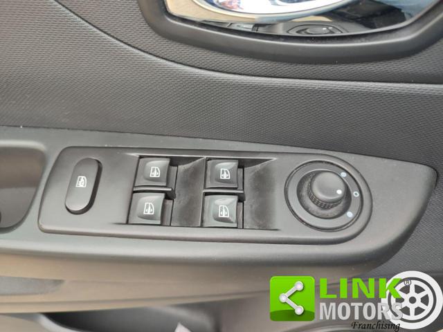 RENAULT Captur usata 20