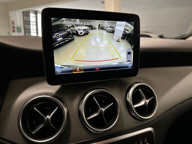 MERCEDES-BENZ GLA 200 usata, con Servosterzo