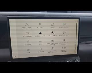 LAND ROVER Defender usata, con Isofix
