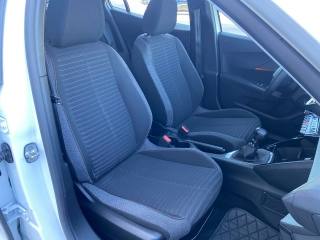 PEUGEOT 2008 usata, con Autoradio digitale