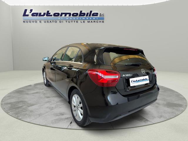 MERCEDES-BENZ A 180 usata, con Boardcomputer