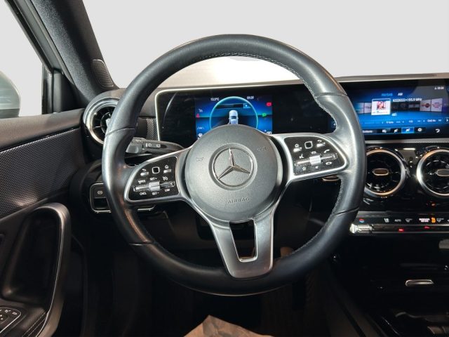 MERCEDES-BENZ A 180 usata 12