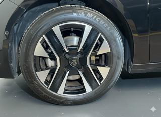 PEUGEOT 208 usata, con Boardcomputer